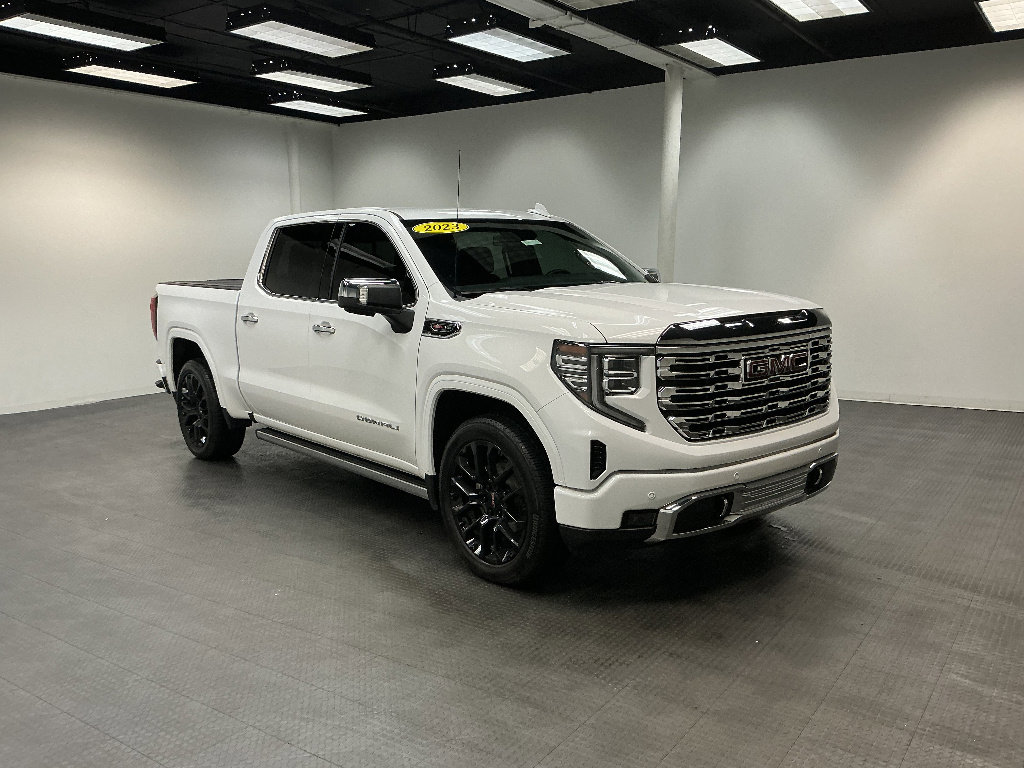 Used 2023 GMC Sierra 1500 Denali AWD/4WD image 7
