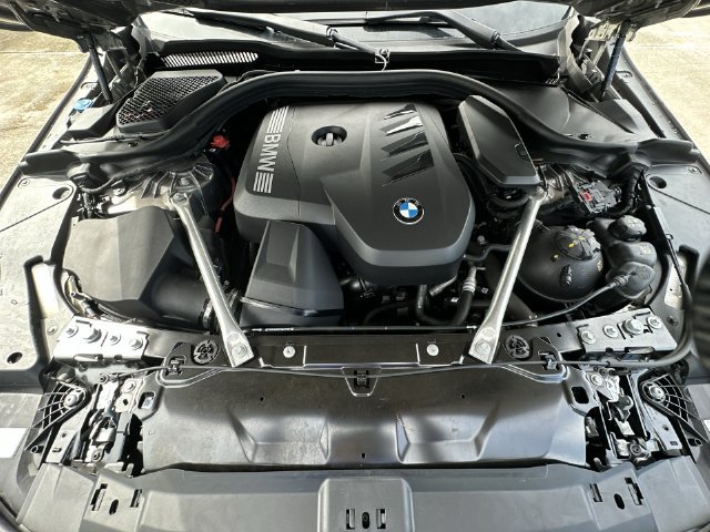Used 2026 BMW 530i xDrive AWD/4WD image 27
