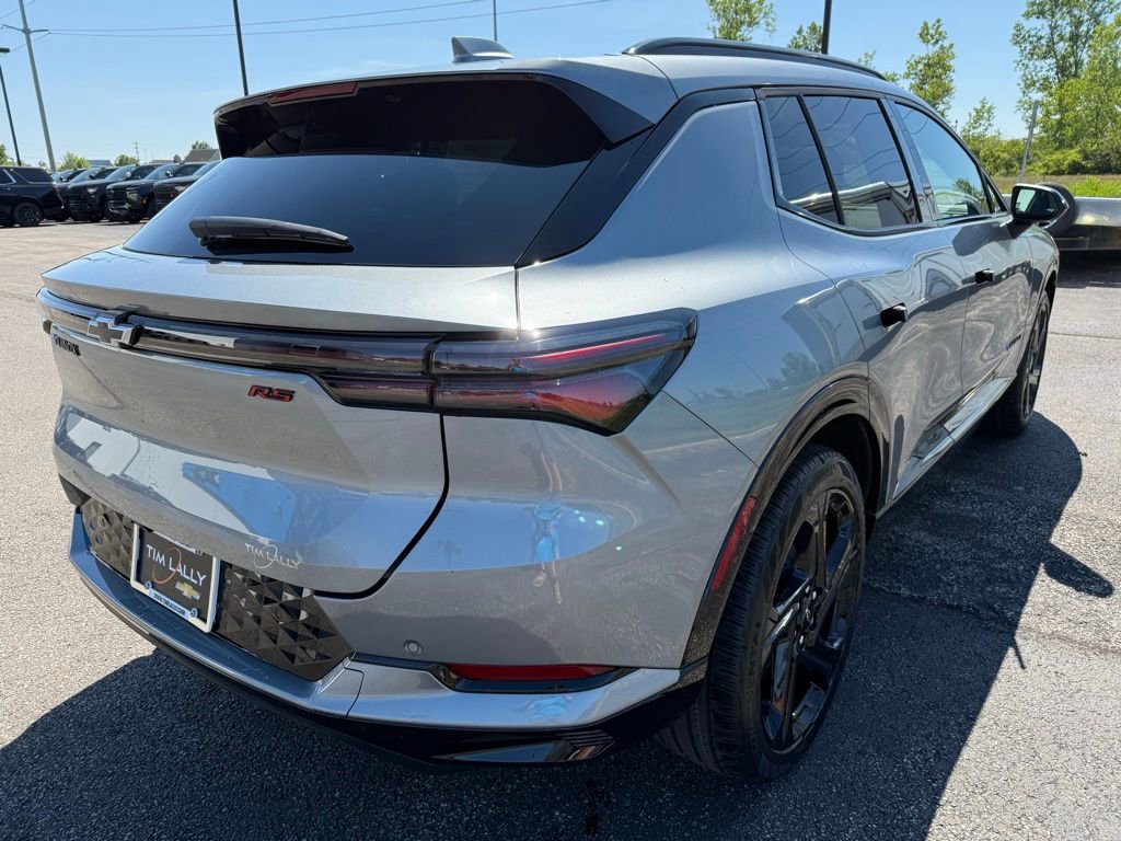 New 2025 Chevrolet Equinox EV RS image 7