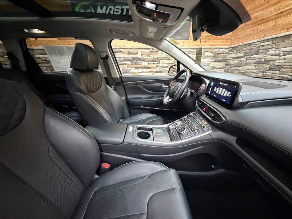 Used 2022 Hyundai Santa Fe Limited image 14