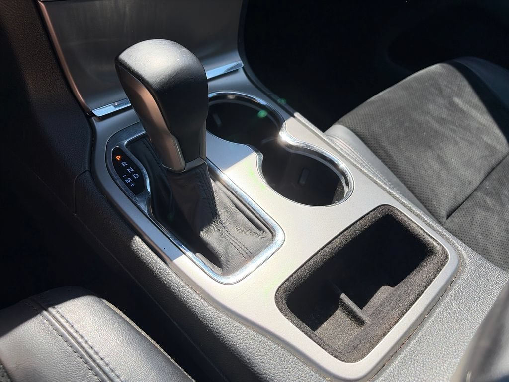 Used 2018 Jeep Grand Cherokee Altitude AWD/4WD image 25