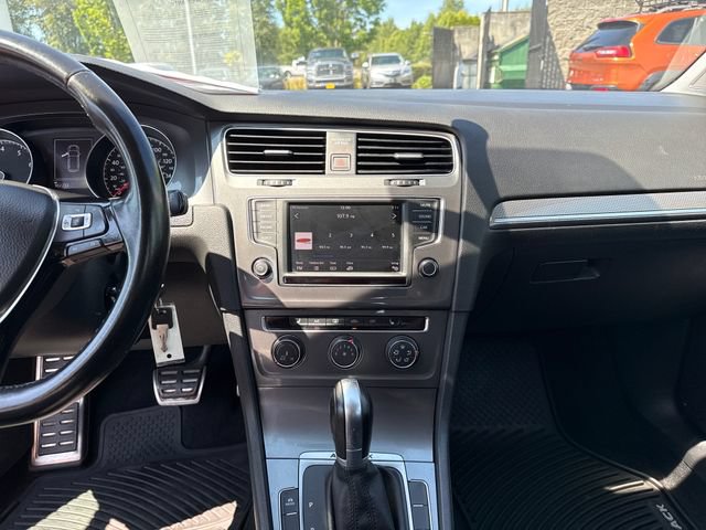 Used 2017 Volkswagen Golf Alltrack S AWD/4WD image 19