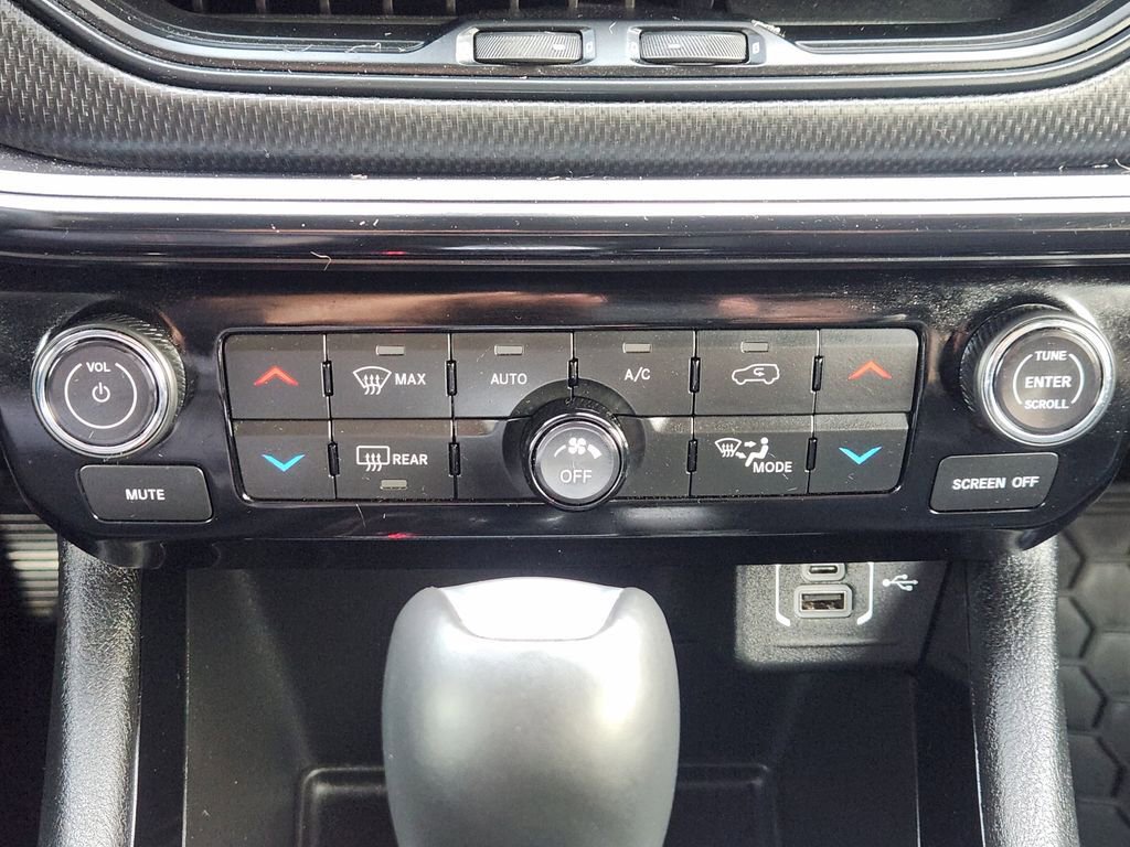 Used 2024 Jeep Compass Latitude w/ Convenience Group image 20