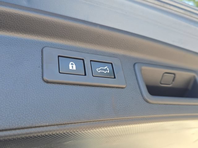 Used 2022 Subaru Forester Limited AWD/4WD image 11