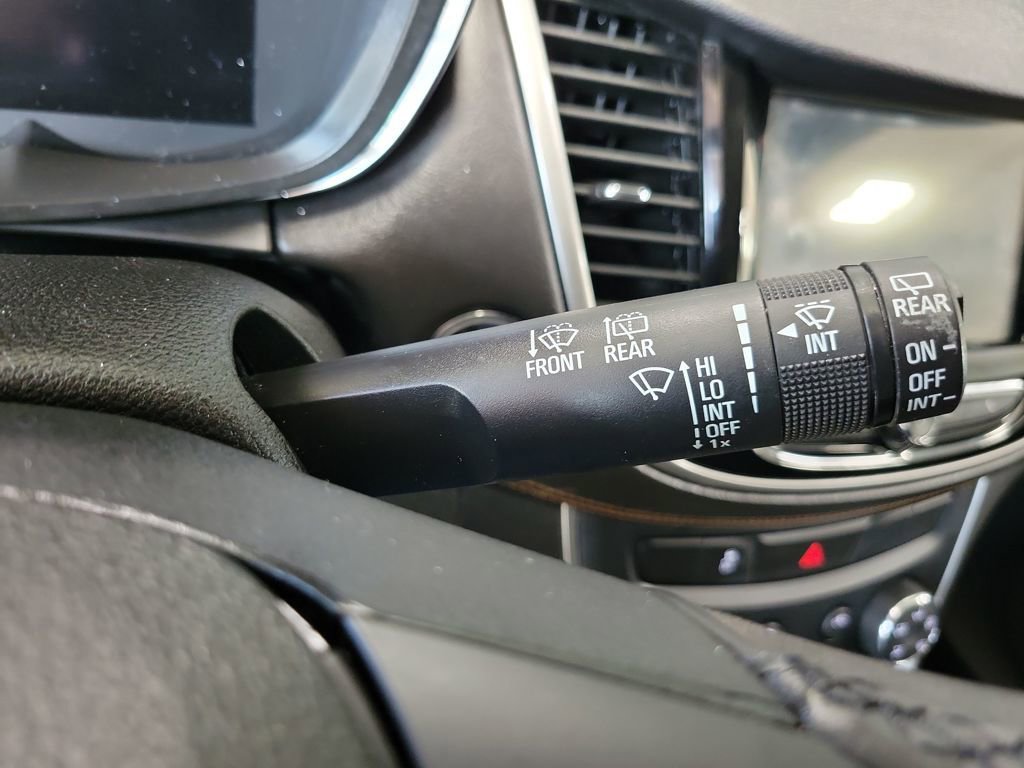 Used 2018 Chevrolet Trax LT w/ LT Convenience Package image 37