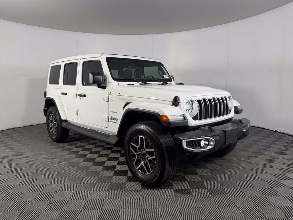 Used 2024 Jeep Wrangler Unlimited Sahara w/ Technology Group AWD/4WD image 4