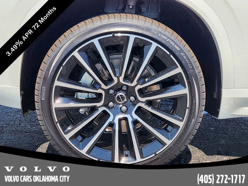 New 2026 Volvo XC90 B6 Plus image 11