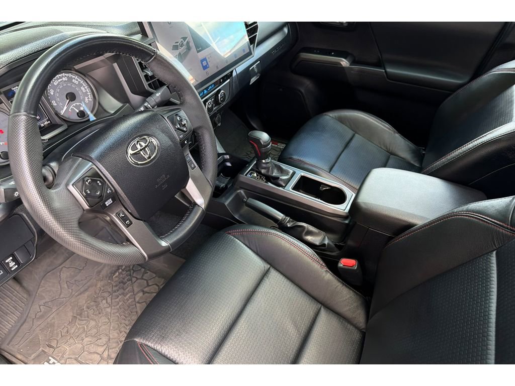 Used 2023 Toyota Tacoma TRD Pro AWD/4WD image 10