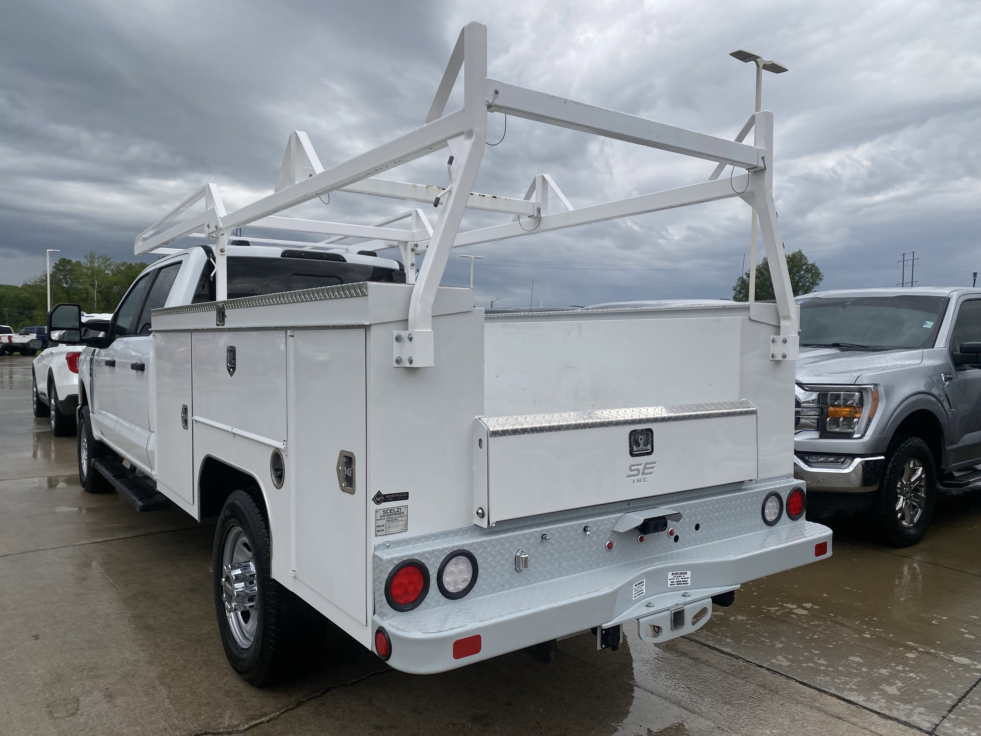 Used 2023 Ford F350 XL w/ XL Chrome Package AWD/4WD image 8