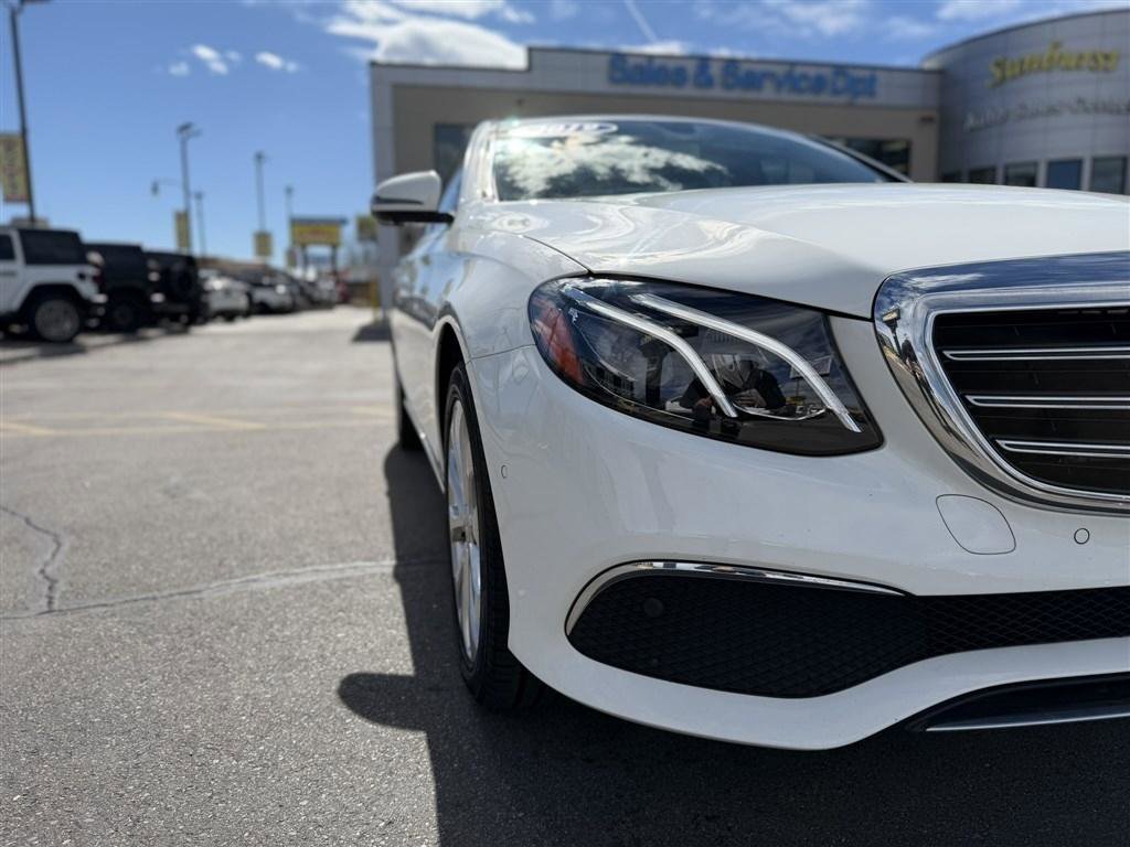 Used 2019 Mercedes-Benz E 300 4MATIC image 9