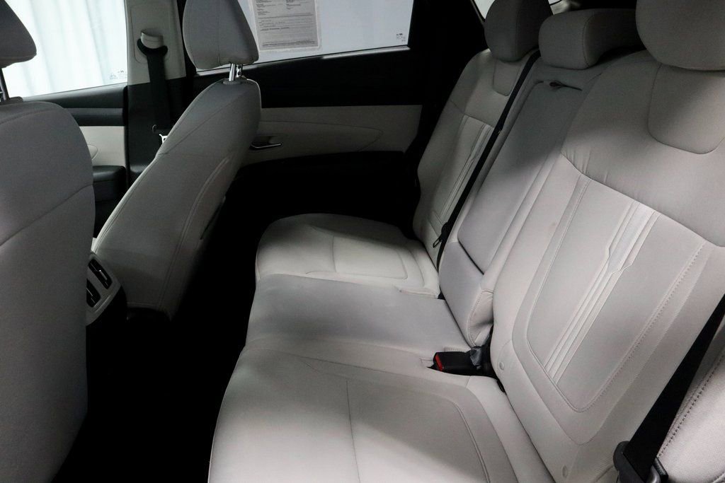 Certified 2025 Hyundai Tucson SEL image 21