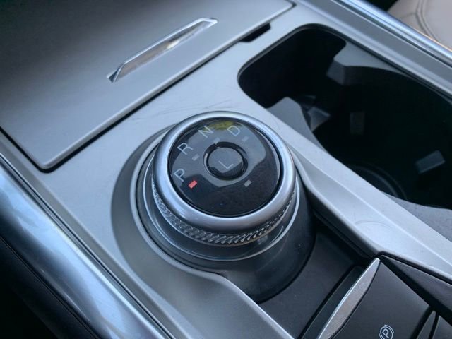 Used 2023 Ford Explorer Limited AWD/4WD image 26