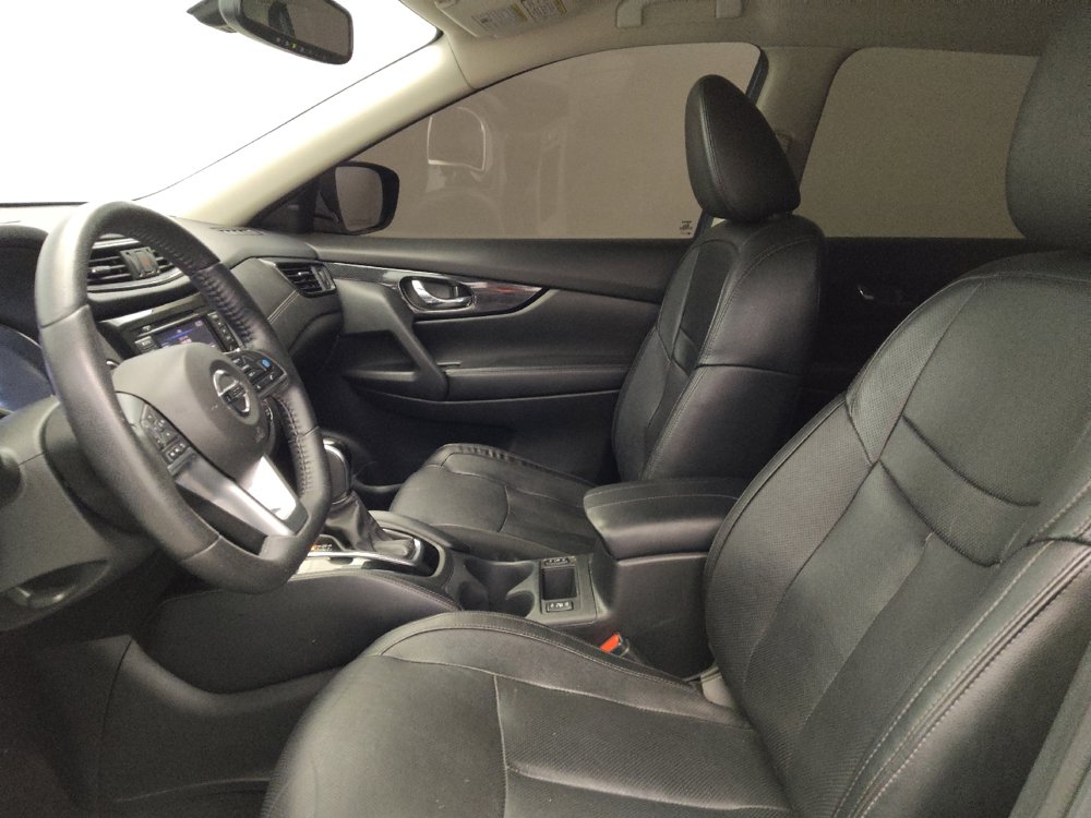 Used 2020 Nissan Rogue SL FWD image 17