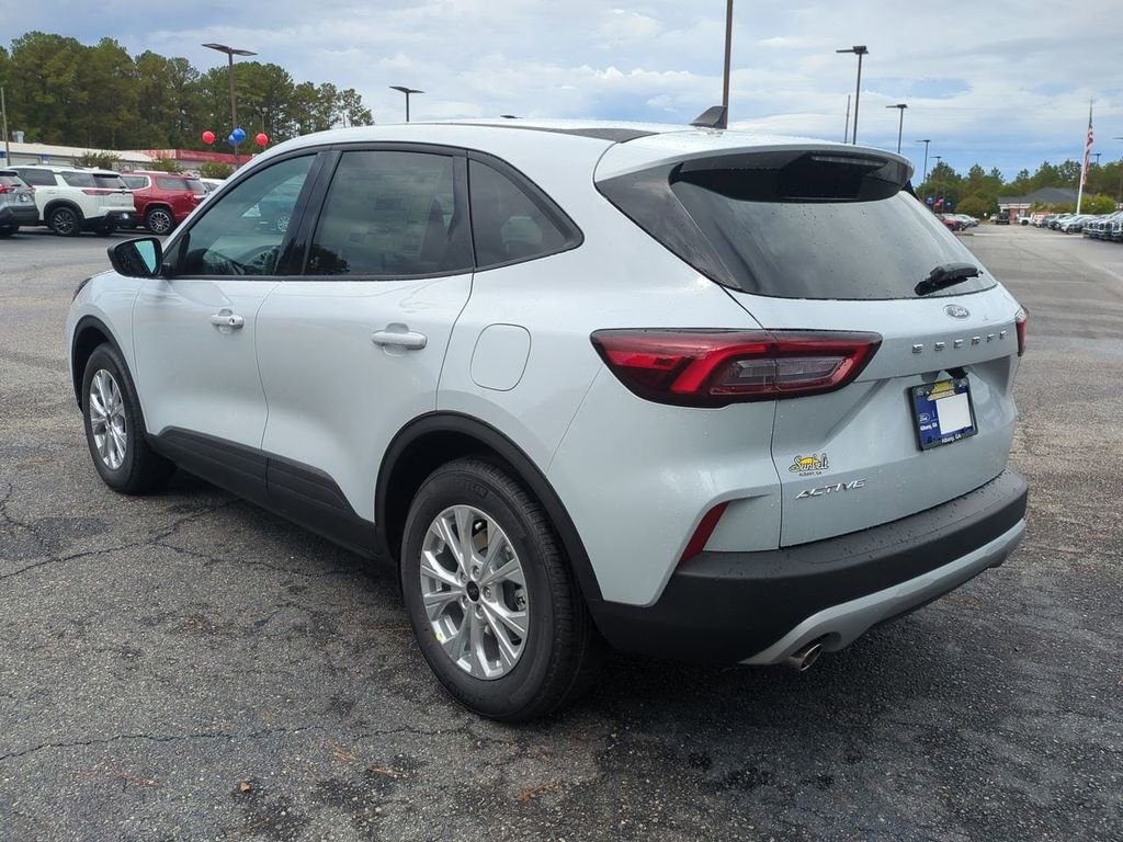 New 2026 Ford Escape Active image 6