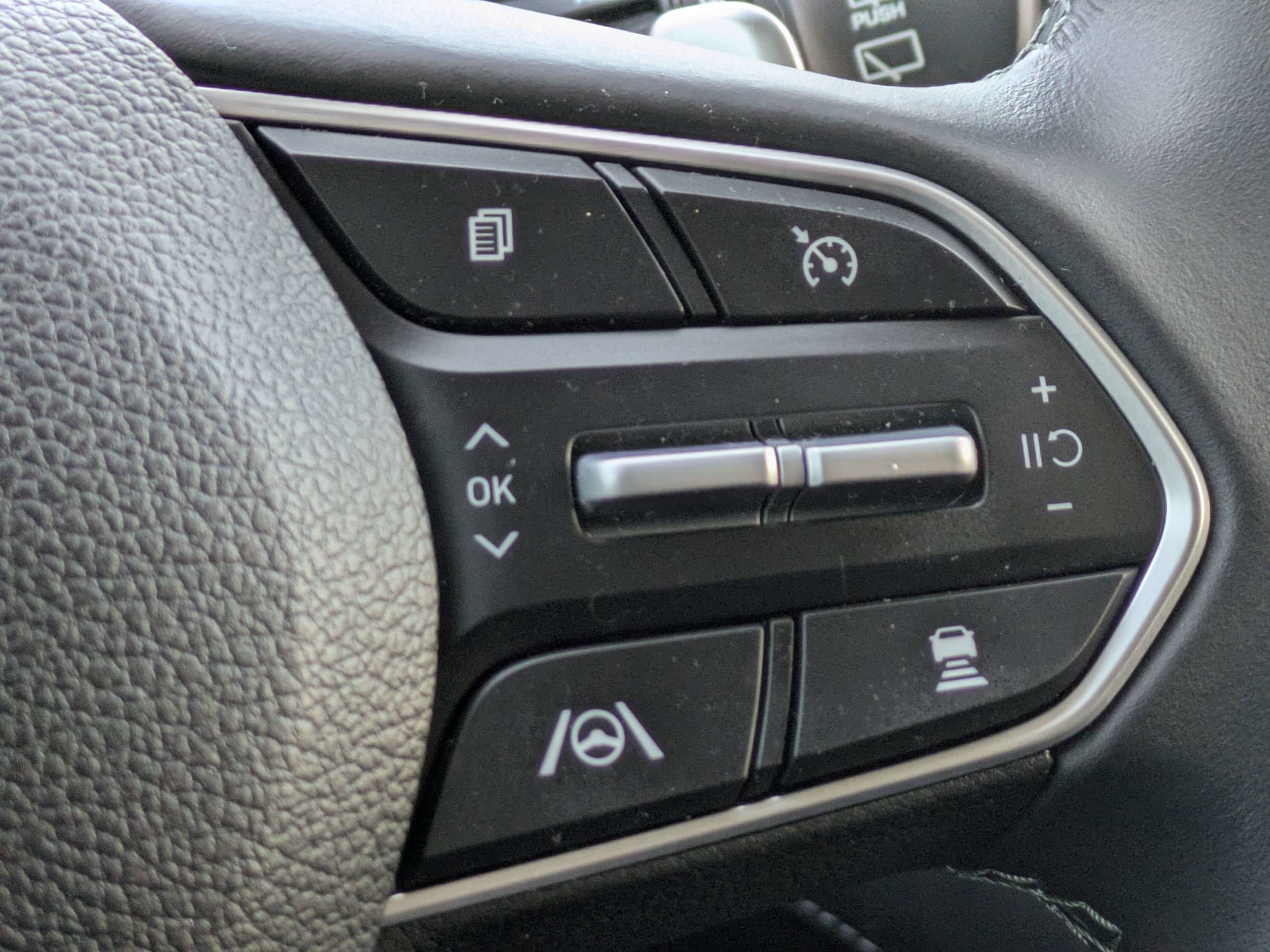 Certified 2023 Hyundai Santa Fe Limited AWD/4WD image 30