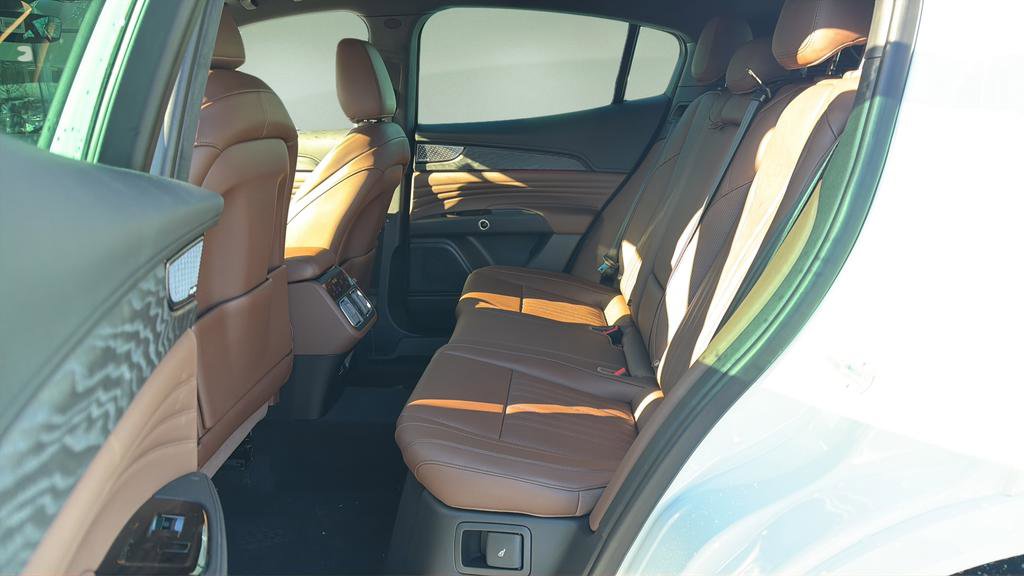 New 2026 Maserati Grecale Modena image 23