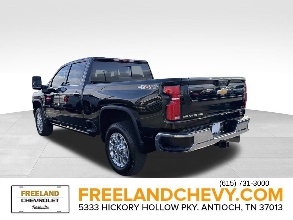 Used 2025 Chevrolet Silverado 2500 LTZ w/ LTZ Plus Package image 5