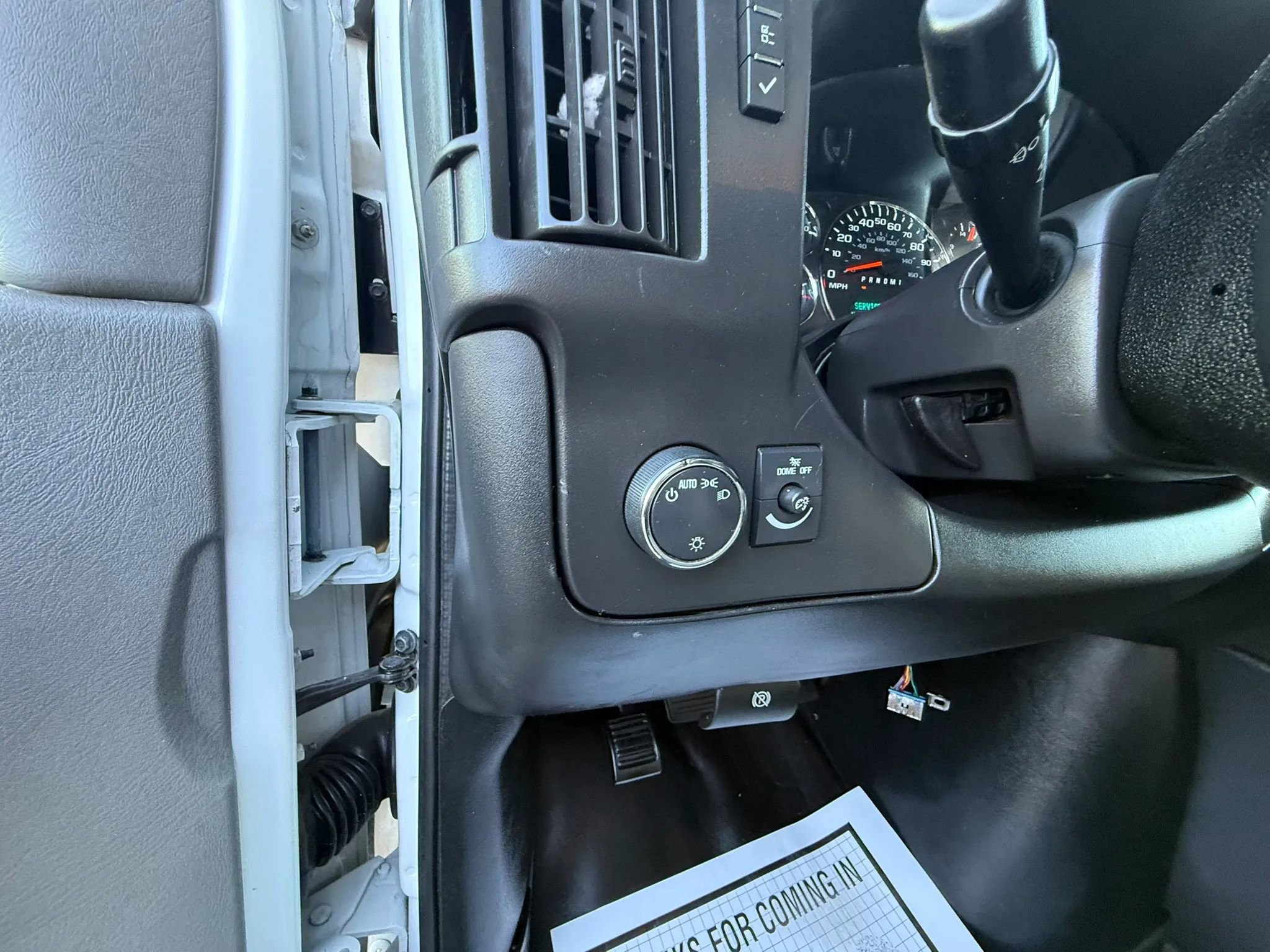 Used 2018 Chevrolet Express 3500 Extended w/ Driver Convenience Package RWD image 14