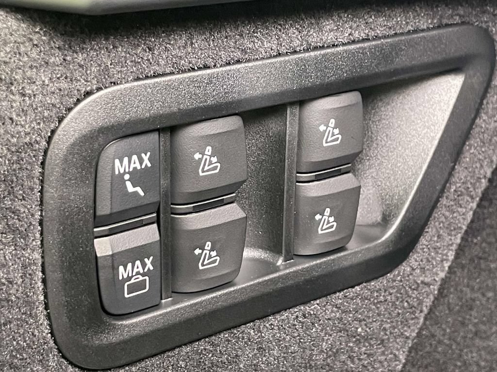 New 2027 BMW X7 M60i AWD/4WD image 19