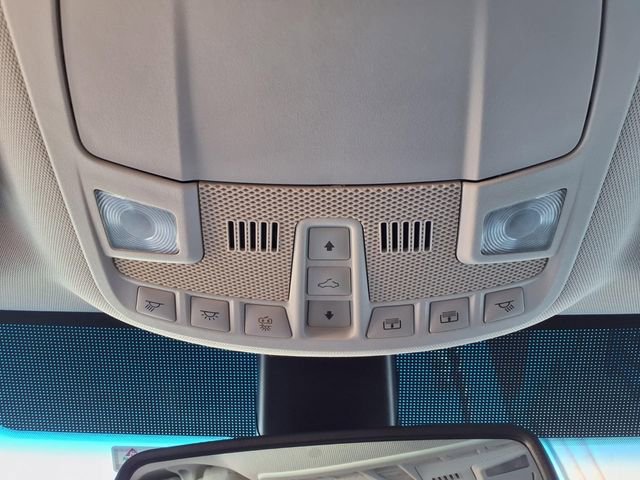 Used 2015 Ford Edge Titanium w/ Equipment Group 302A image 14