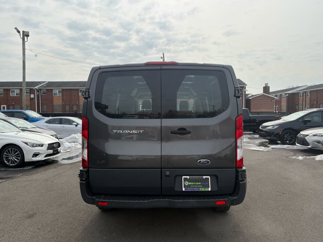 Used 2017 Ford Transit 250 130 Low Roof RWD image 11