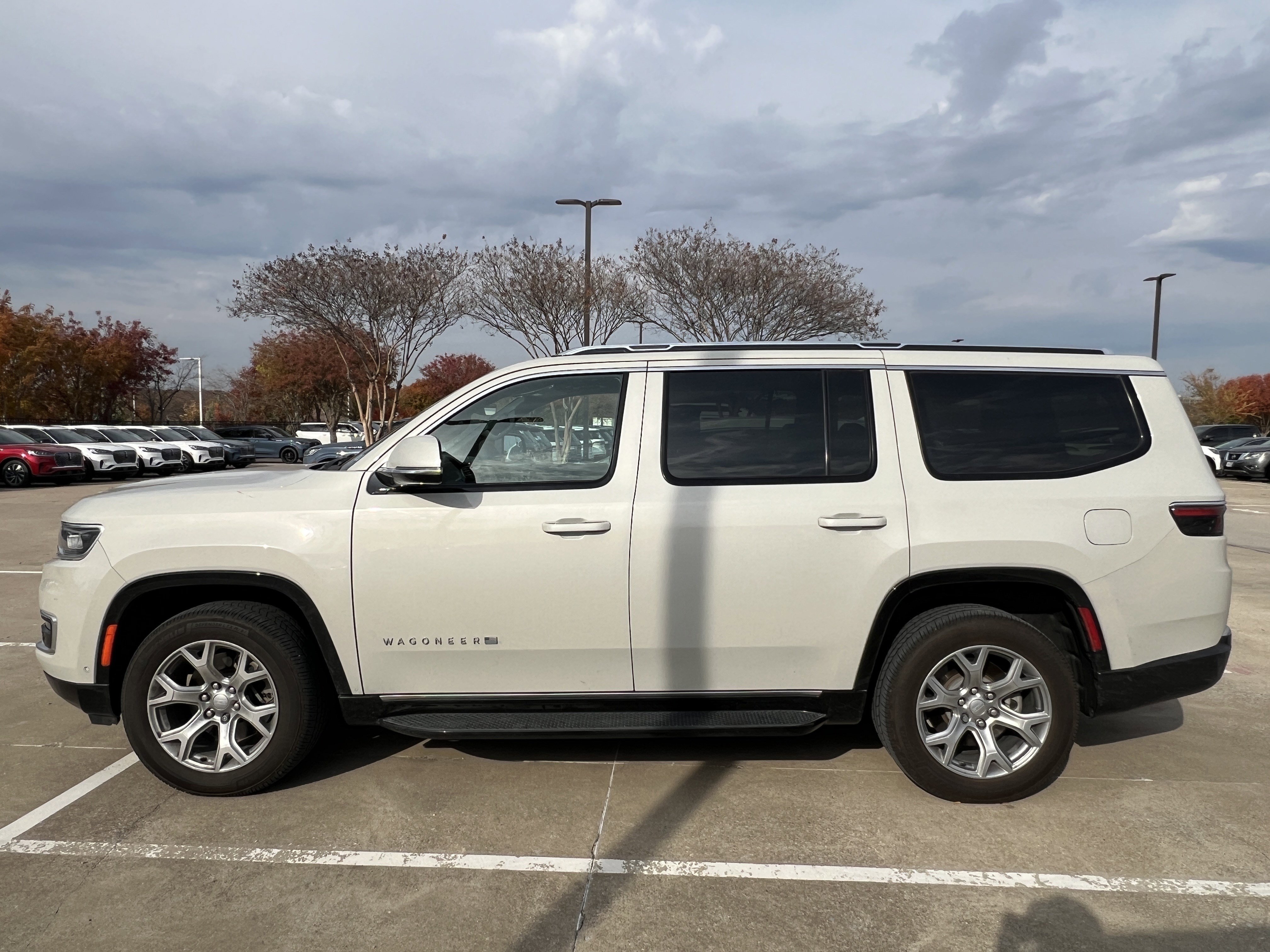 Used 2022 Jeep Wagoneer Series II image 33