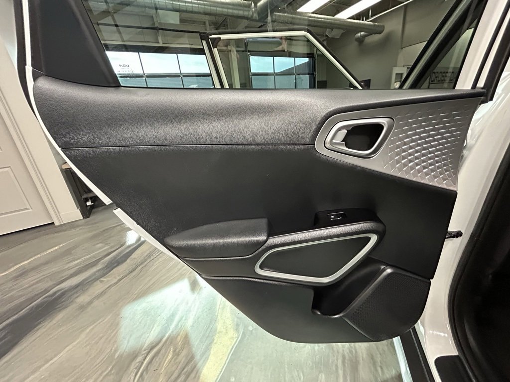 Used 2022 Kia Soul X-Line image 45