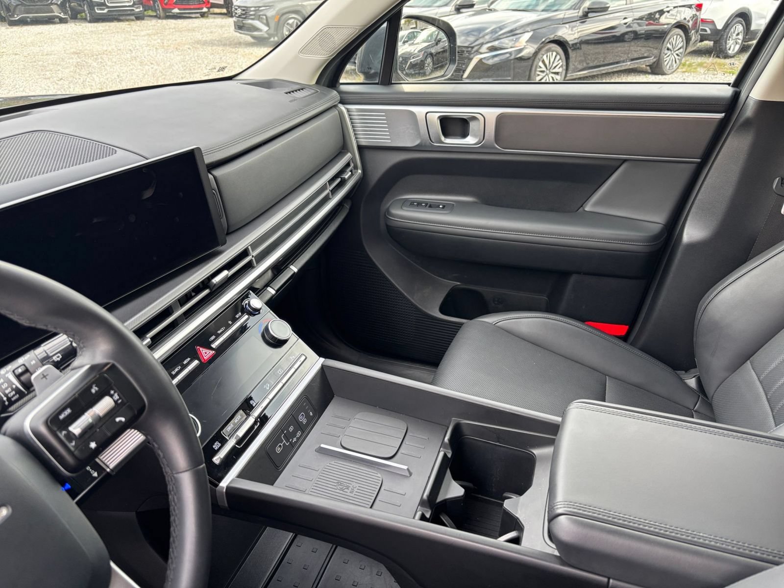 Used 2026 Hyundai Santa Fe SEL FWD image 44