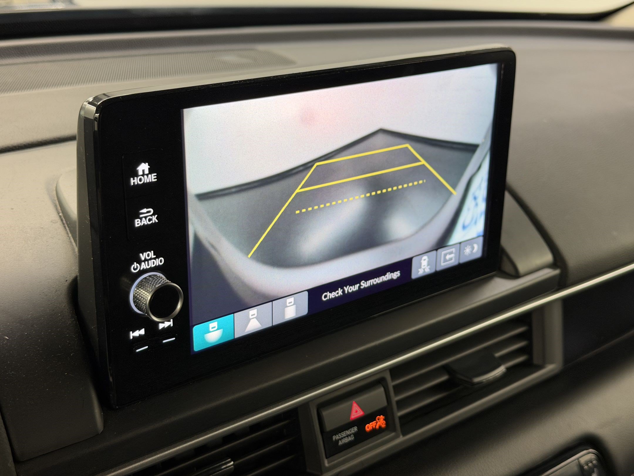 Certified 2024 Honda Pilot Touring image 20