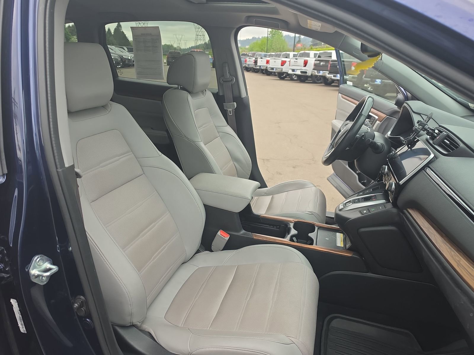 Used 2022 Honda CR-V Touring image 19