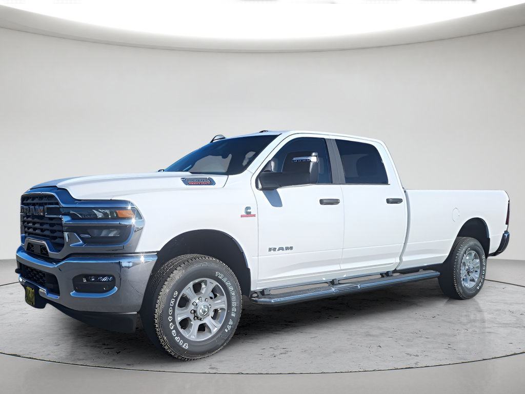 New 2026 RAM 2500 Big Horn AWD/4WD image 7