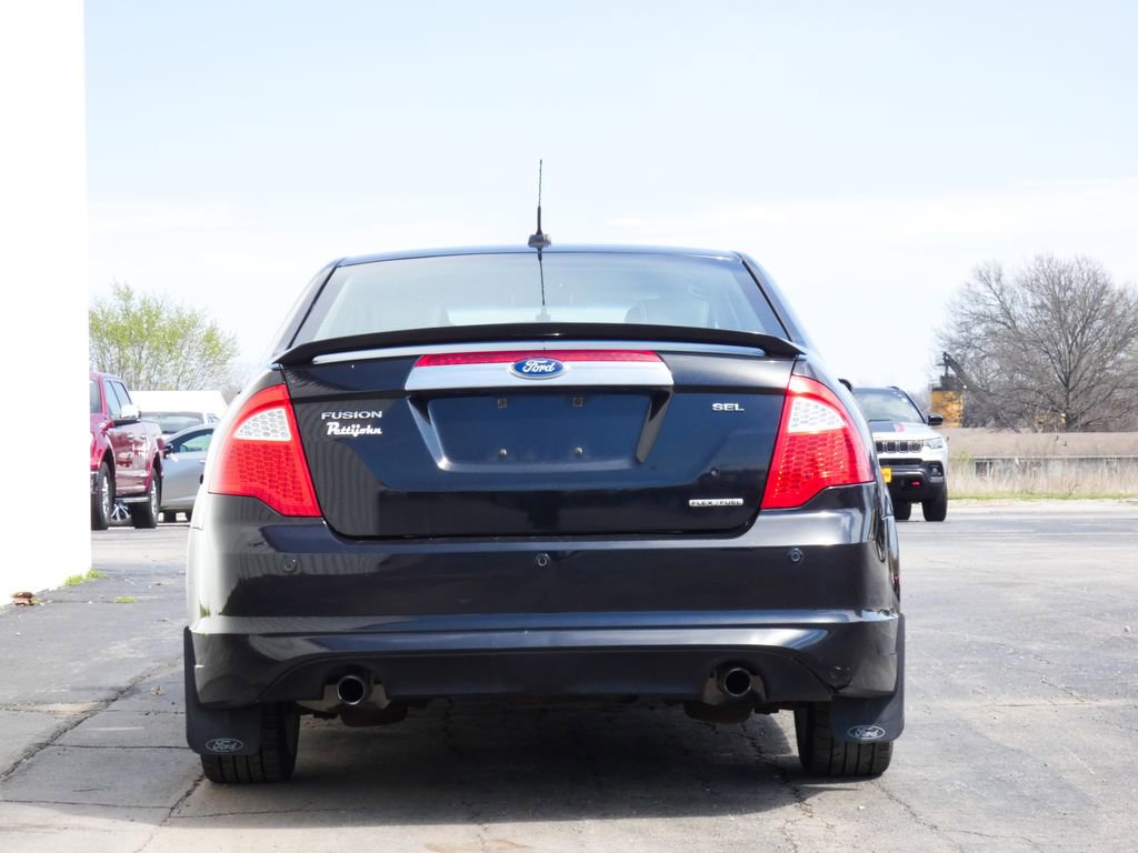 Used 2011 Ford Fusion SEL w/ Monochrome Appearance Pkg FWD image 4