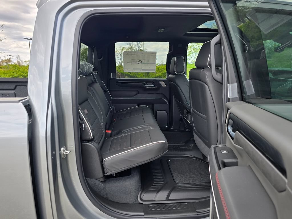 New 2026 GMC Sierra 2500 AT4X AWD/4WD image 32