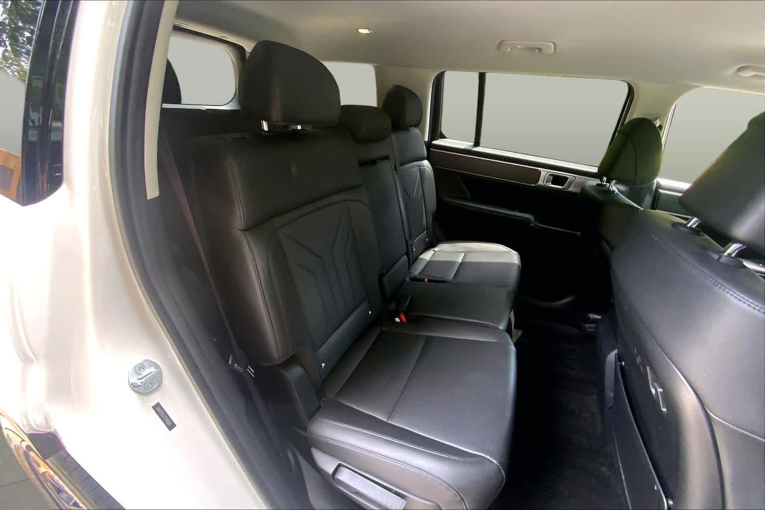 Used 2026 Hyundai Santa Fe SEL AWD/4WD image 19