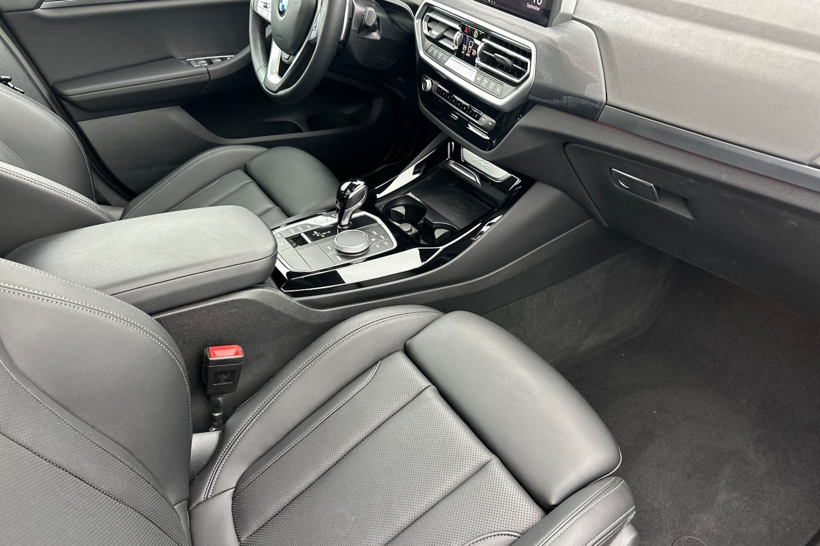 Used 2023 BMW X3 sDrive30i w/ Premium Package RWD image 15