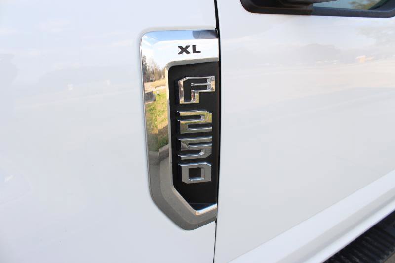 Used 2021 Ford F250 XL w/ Power Equipment Group AWD/4WD image 24