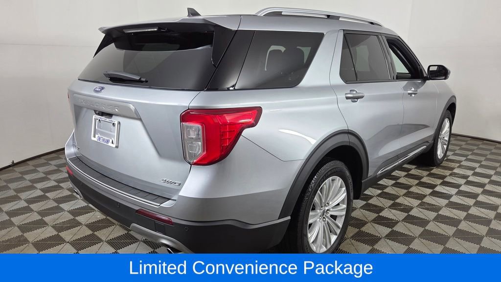 Used 2023 Ford Explorer Limited w/ Equipment Group 301A image 8