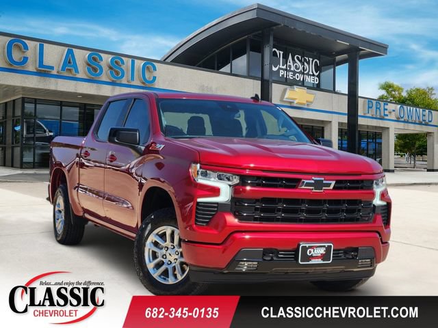Used 2024 Chevrolet Silverado 1500 RST w/ Z71 Off-Road Package AWD/4WD image 1