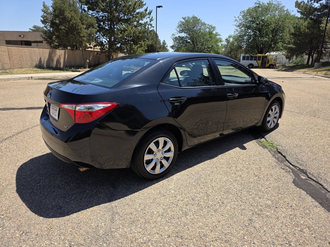 Used 2016 Toyota Corolla LE FWD image 8