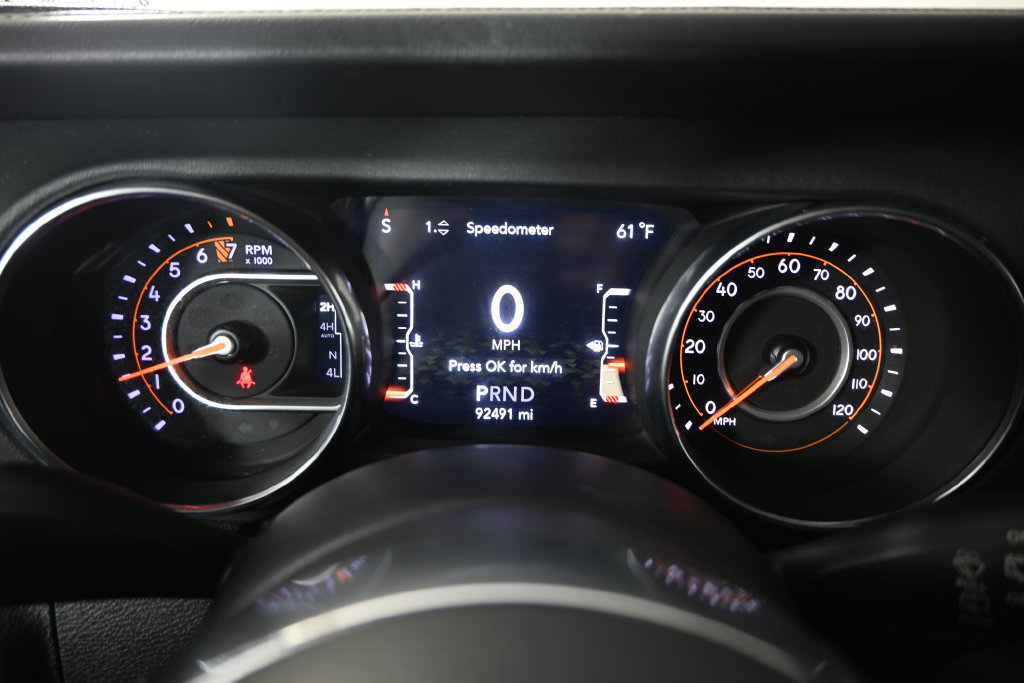 Used 2019 Jeep Wrangler Unlimited Sahara w/ Quick Order Package 24M Moab AWD/4WD image 25