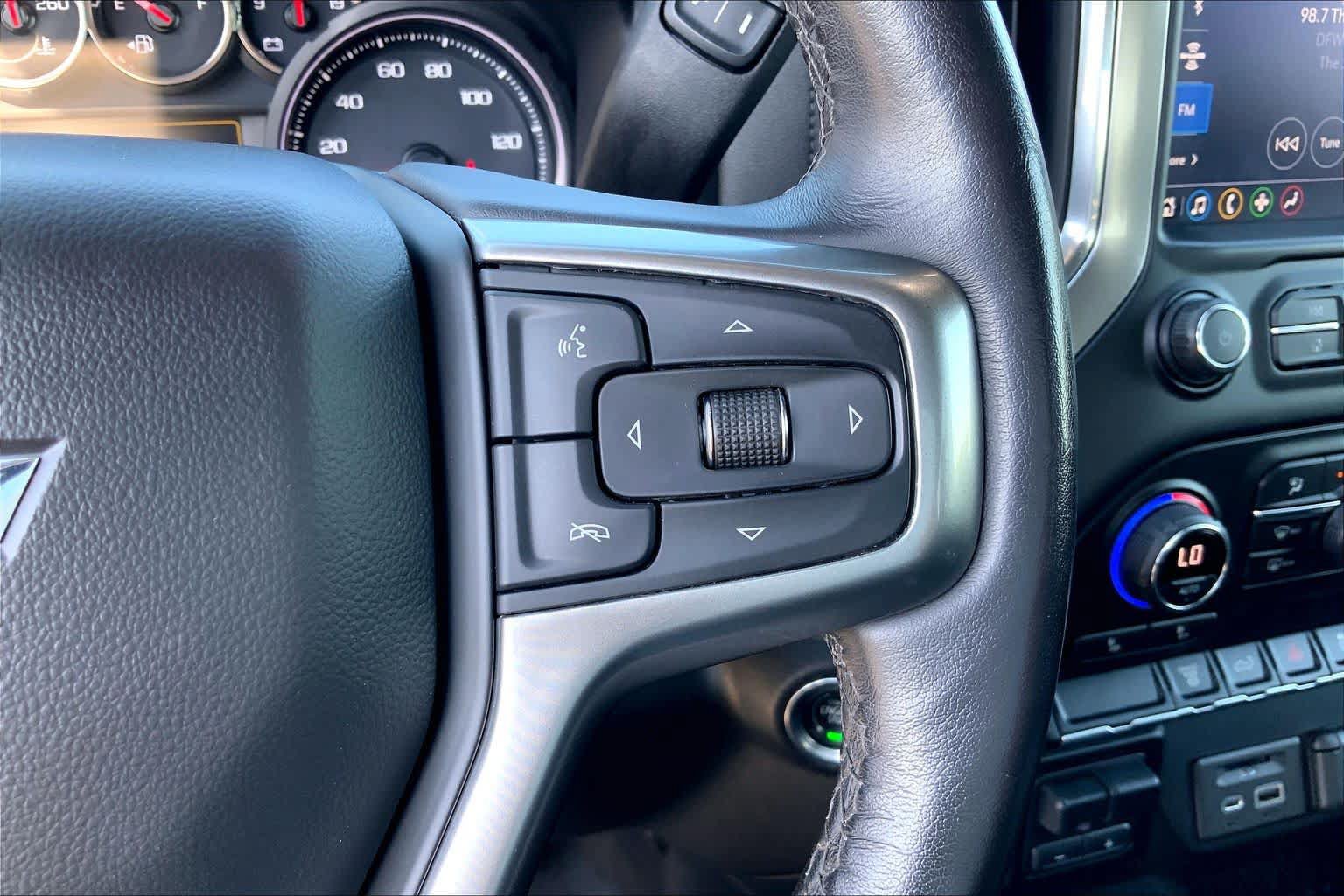 Used 2021 Chevrolet Silverado 2500 LTZ AWD/4WD image 41