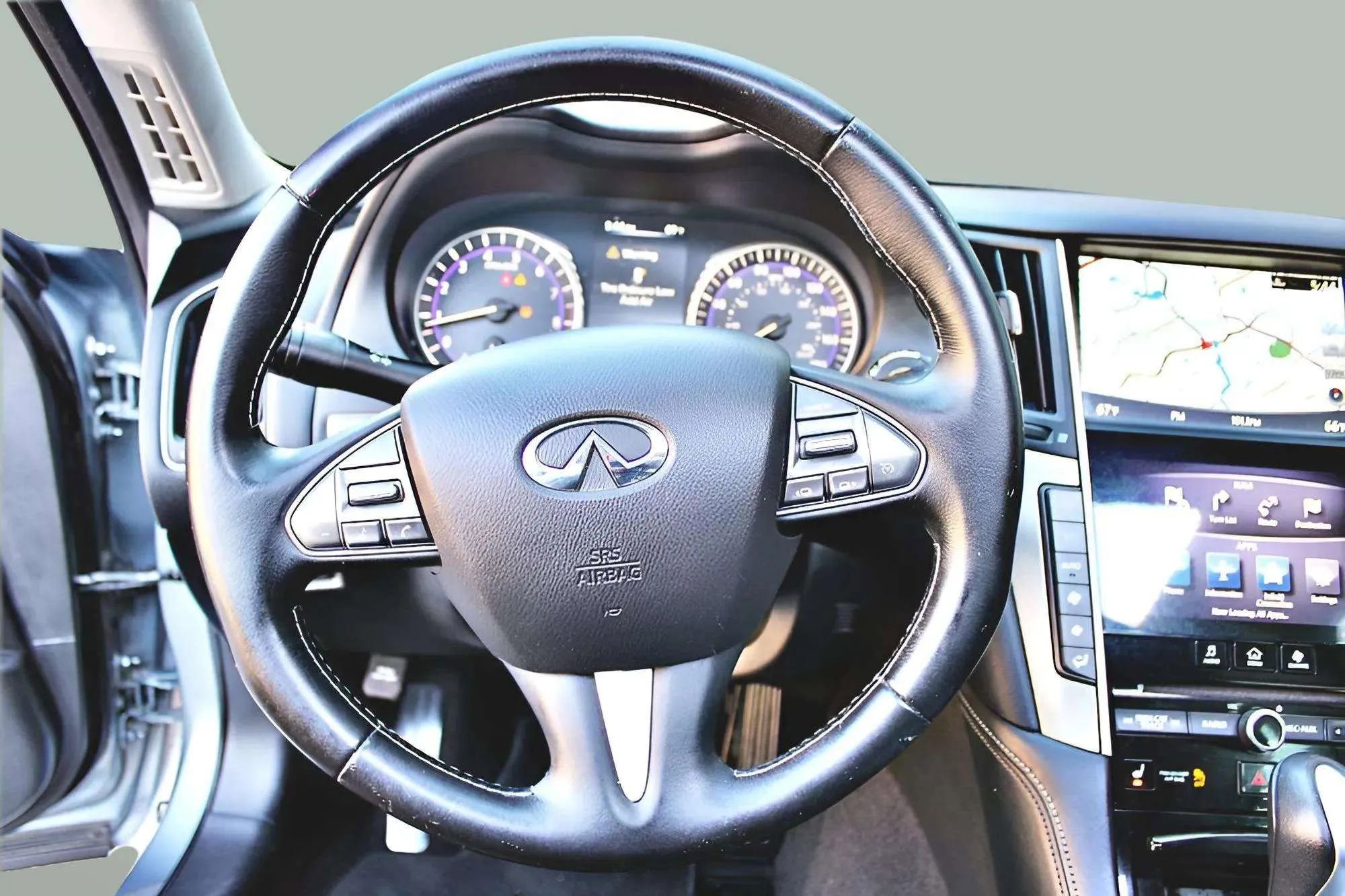 Used 2014 INFINITI Q50 Premium w/ Navigation Package RWD image 10