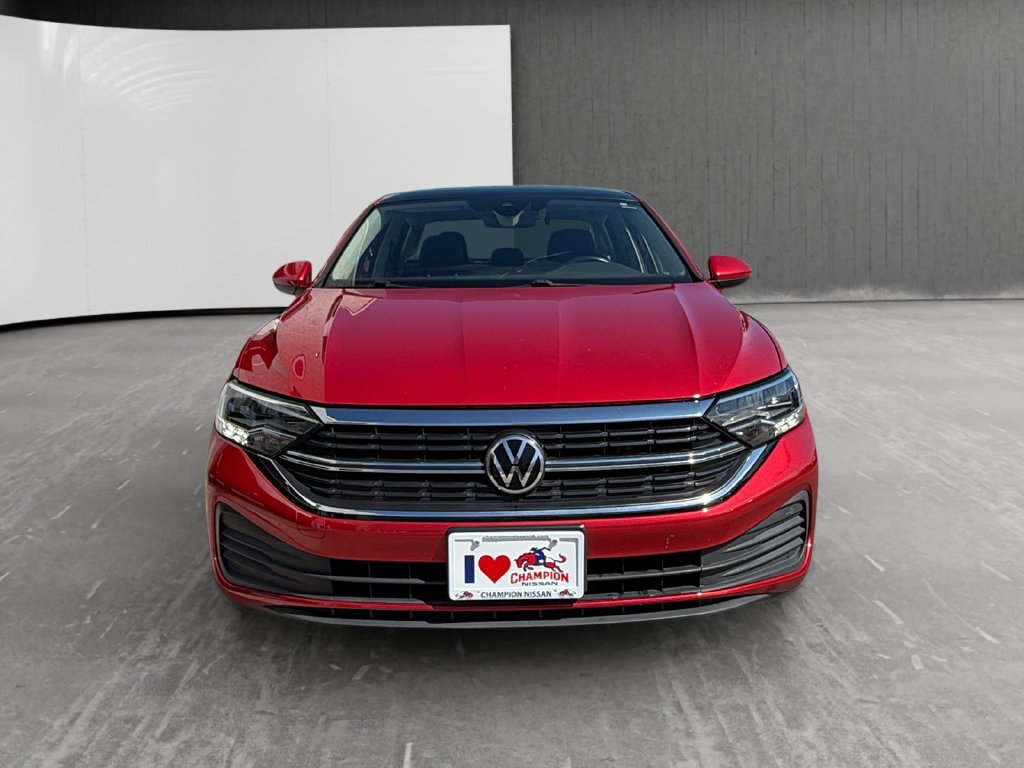 Used 2023 Volkswagen Jetta SE FWD image 8