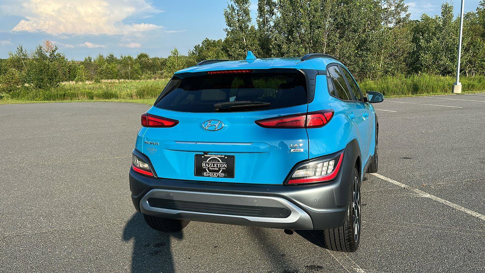 Certified 2022 Hyundai Kona Limited w/ Cargo Package image 7