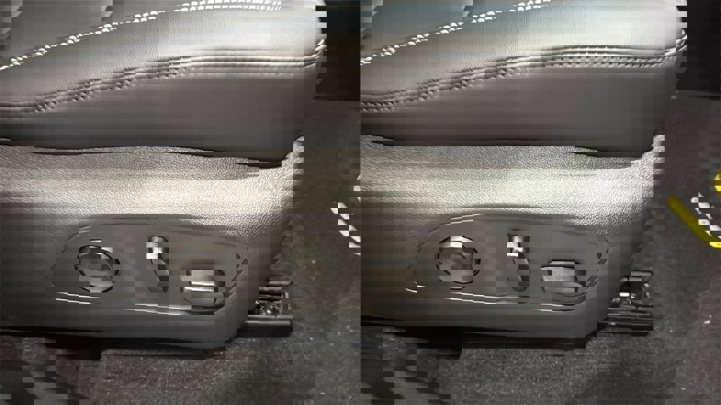 New 2026 GMC Acadia Elevation w/ Elevation Premium Package image 13