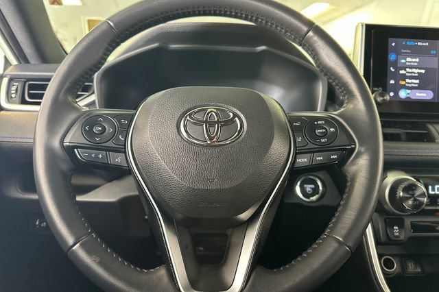 Certified 2024 Toyota RAV4 SE AWD/4WD image 28