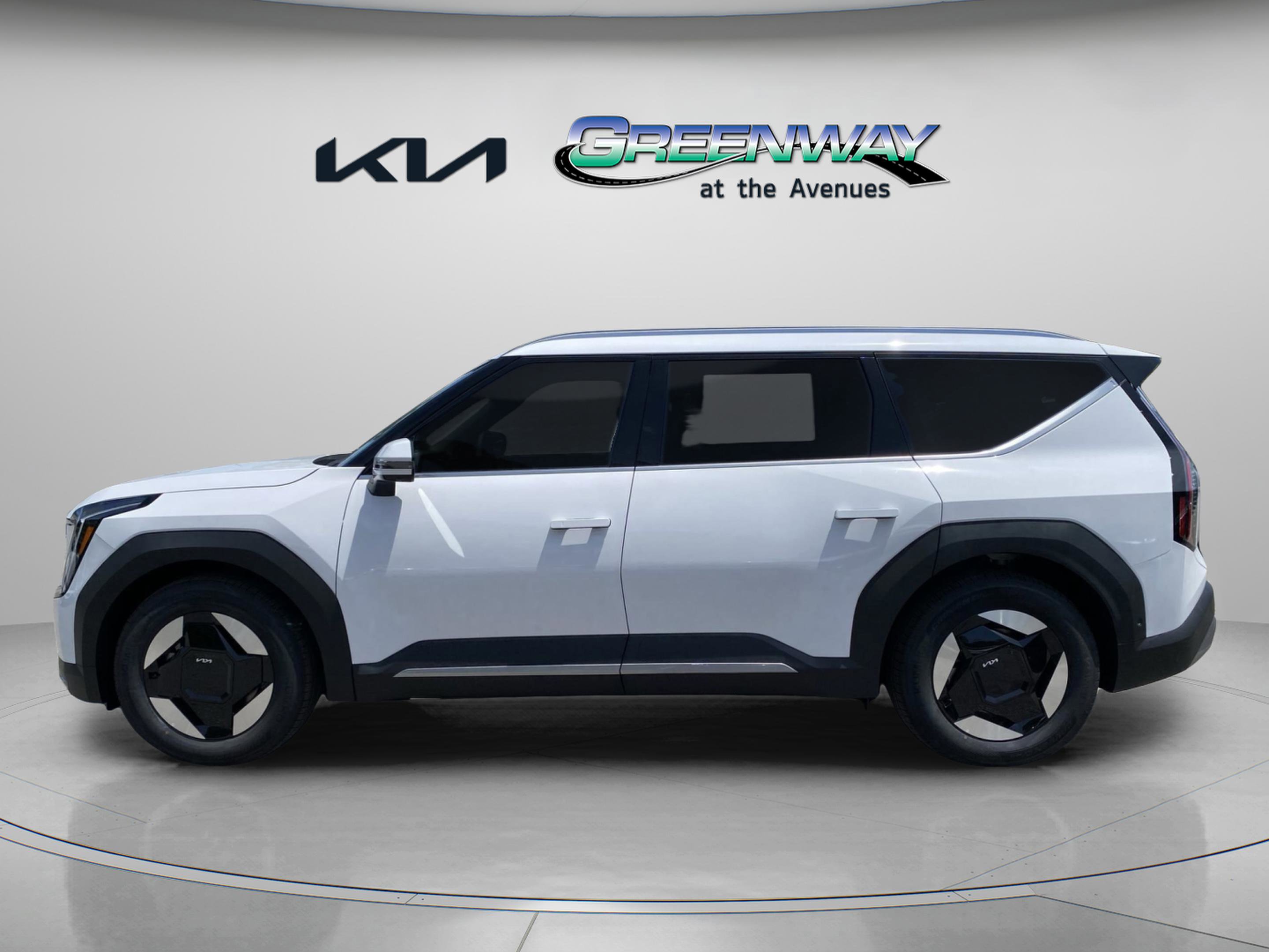 New 2026 Kia EV9 Wind AWD/4WD image 2