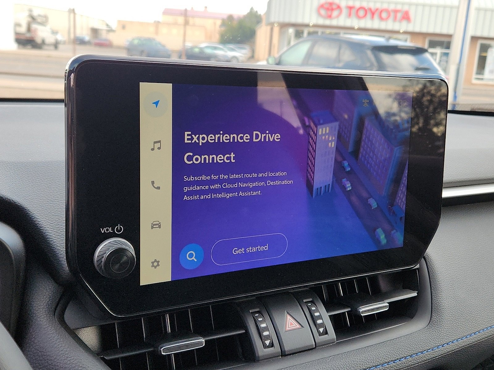 Used 2024 Toyota RAV4 XSE w/ Weather Package image 15