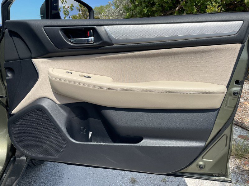 Used 2019 Subaru Outback 2.5i Premium AWD/4WD image 24