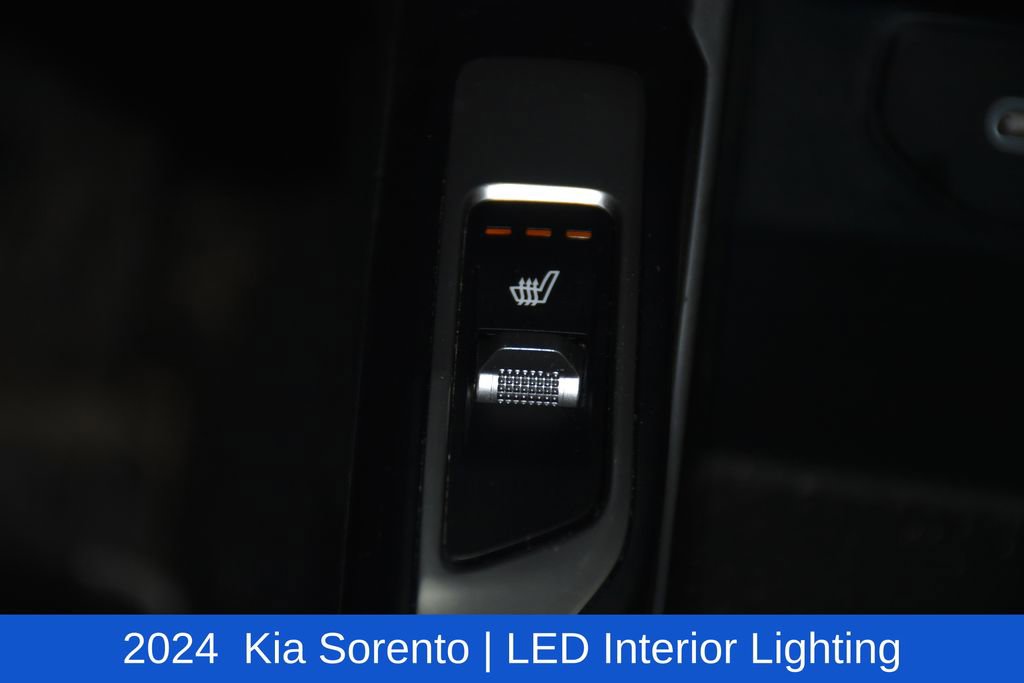 Used 2024 Kia Sorento S w/ Panoramic Sunroof Package image 25